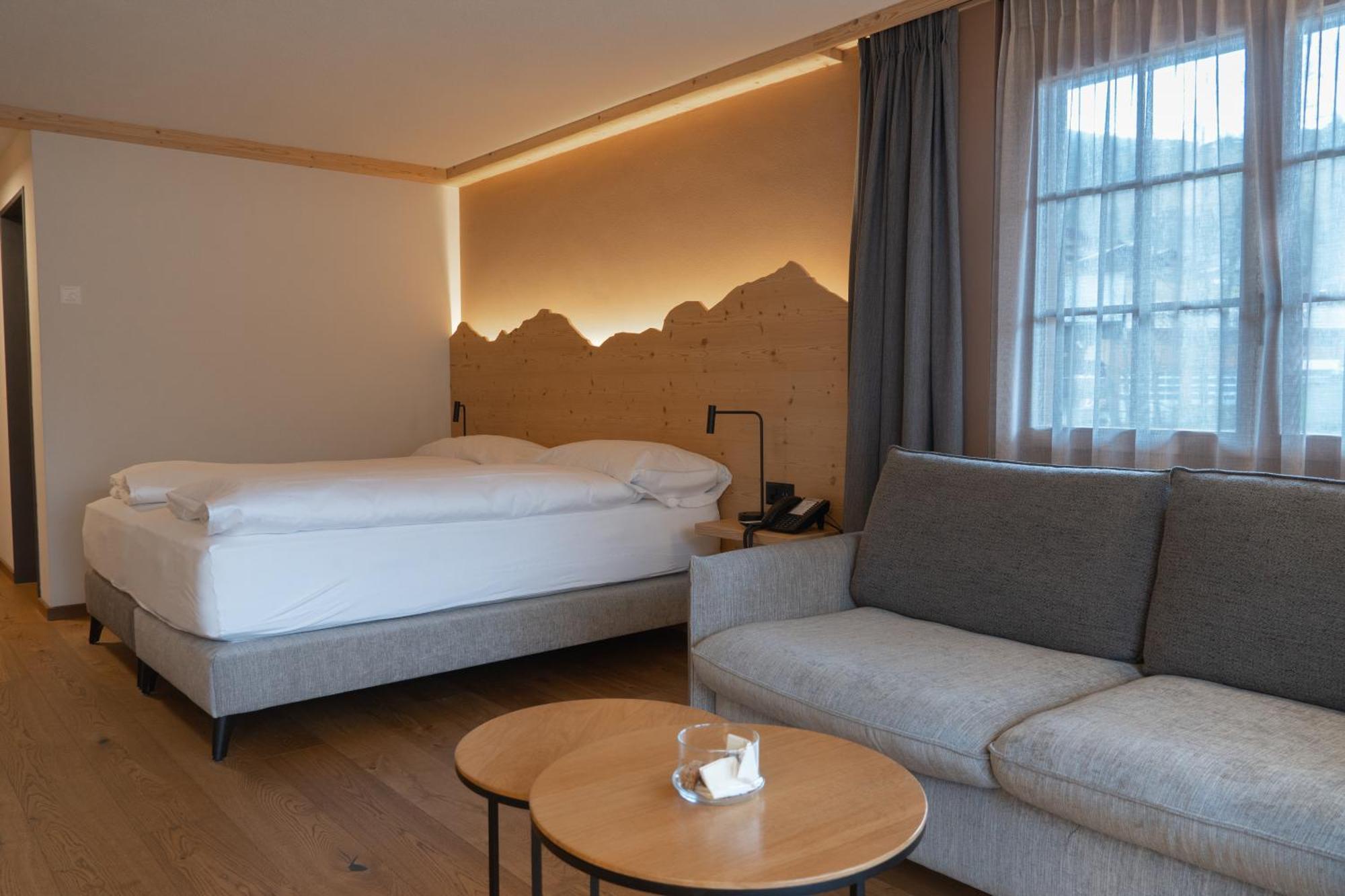 Hotel Alpenland Gstaad Exterior foto